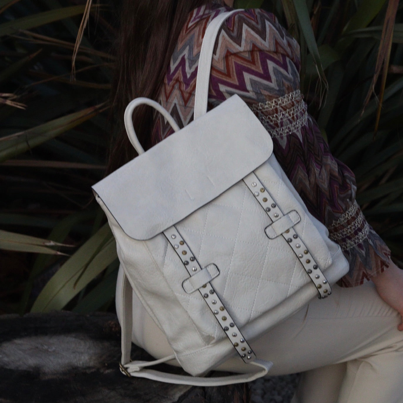 MOCHILA INDIE BEIGE